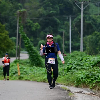 Runner Photo 8771236