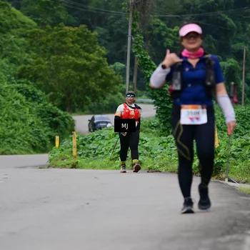 Runner Photo 8771244