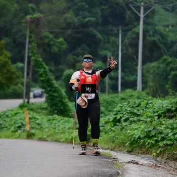 Runner Photo 8771259