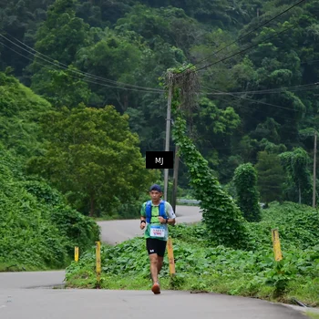 Runner Photo 8771308