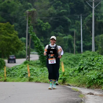 Runner Photo 8771361