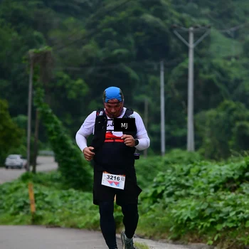 Runner Photo 8771382