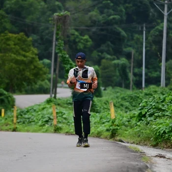 Runner Photo 8771463