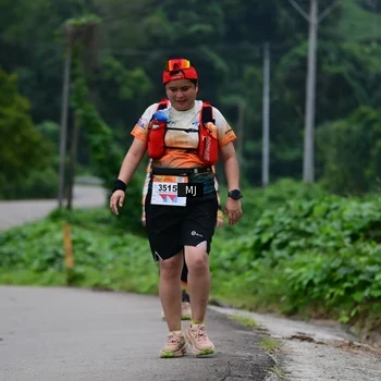 Runner Photo 8771479
