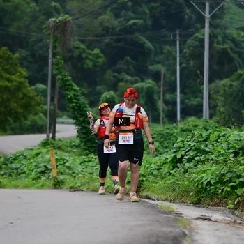 Runner Photo 8771498