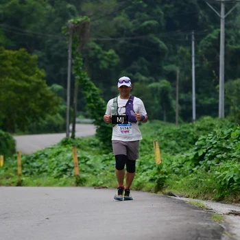 Runner Photo 8771513
