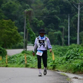 Runner Photo 8771558