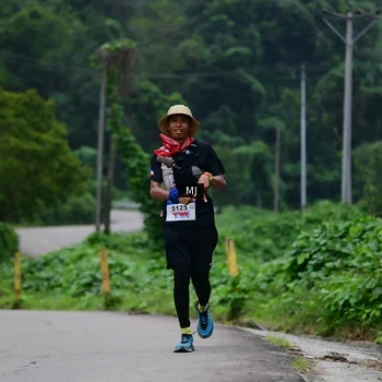 Runner Photo 8771570