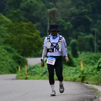 Runner Photo 8771571