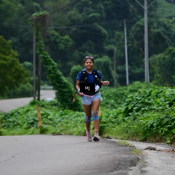 Runner Photo 8771670