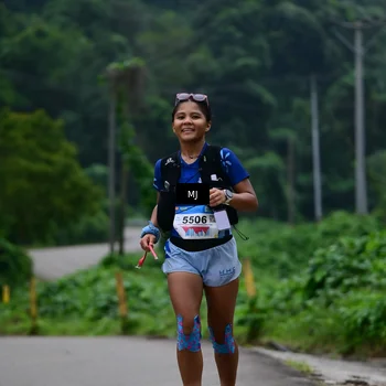 Runner Photo 8771695