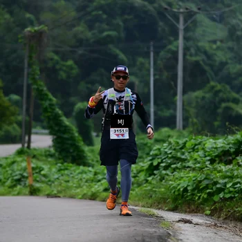 Runner Photo 8771719