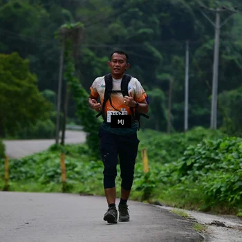 Runner Photo 8771726