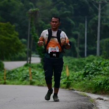 Runner Photo 8771736