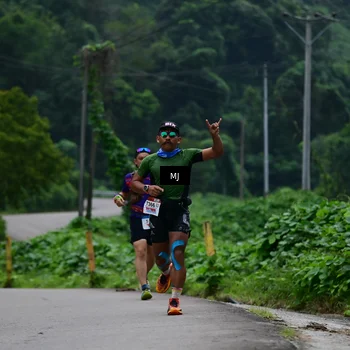 Runner Photo 8771740