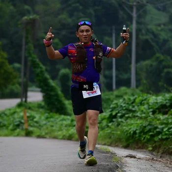 Runner Photo 8771755