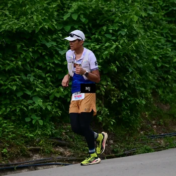 Runner Photo 8772288