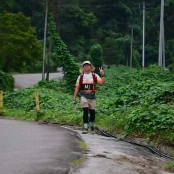 Runner Photo 8772428