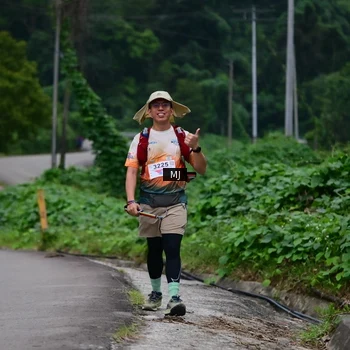 Runner Photo 8772452