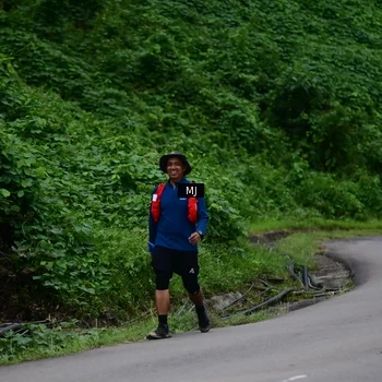 Runner Photo 8772482