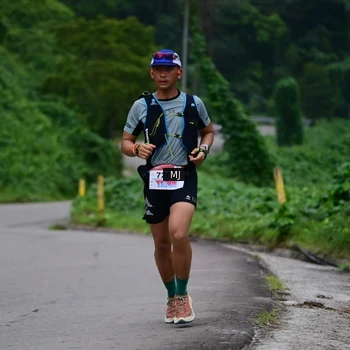 Runner Photo 8772486
