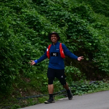 Runner Photo 8772513