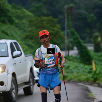 Runner Photo 8772652