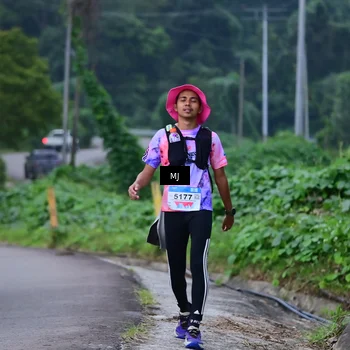 Runner Photo 8772735