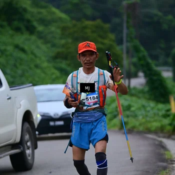 Runner Photo 8772741