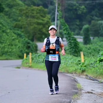 Runner Photo 8772757