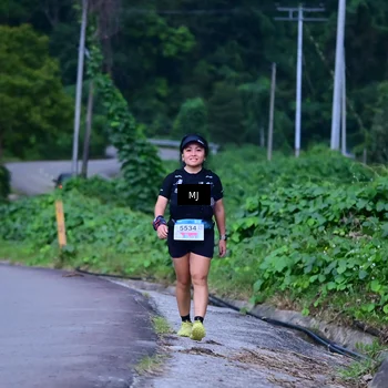 Runner Photo 8772798