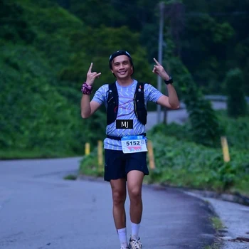 Runner Photo 8772848