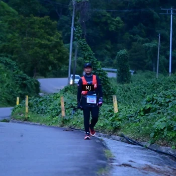 Runner Photo 8772858