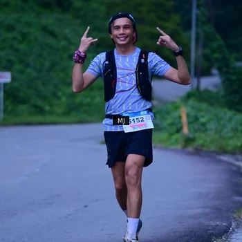 Runner Photo 8772872