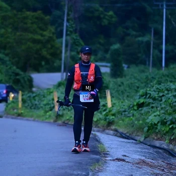 Runner Photo 8773039