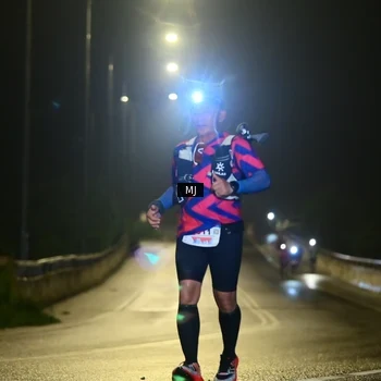 Runner Photo 8773221