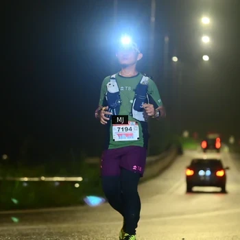 Runner Photo 8773261