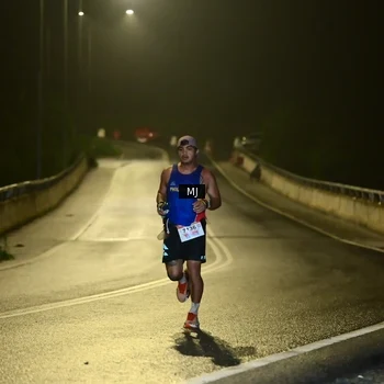Runner Photo 8773517