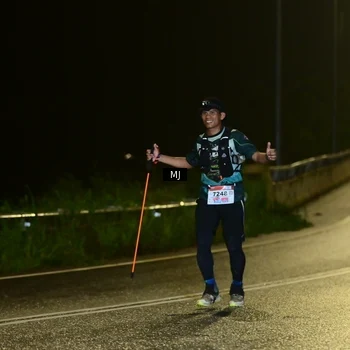 Runner Photo 8773536