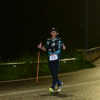 Runner Photo 8773548