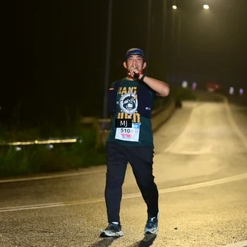 Runner Photo 8773653