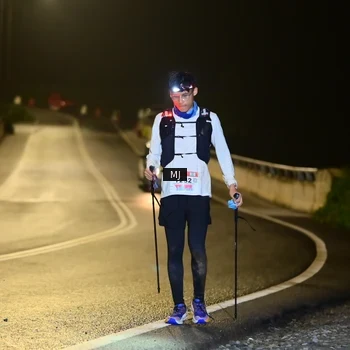 Runner Photo 8773692