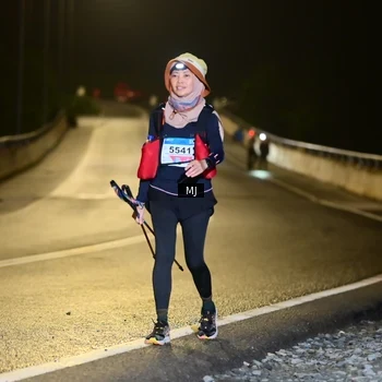 Runner Photo 8773750