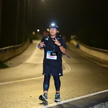 Runner Photo 8773788
