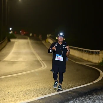 Runner Photo 8773796