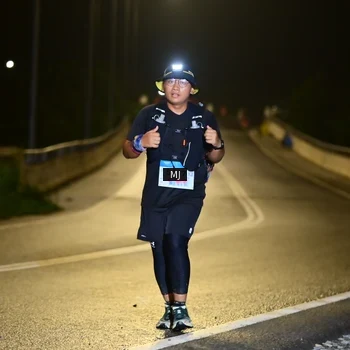 Runner Photo 8773814