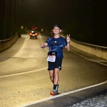 Runner Photo 8773832