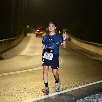 Runner Photo 8773895