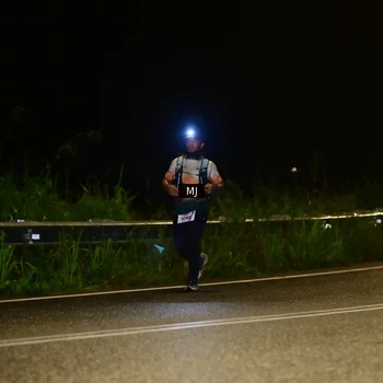 Runner Photo 8774007