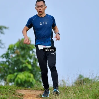 Runner Photo 8778873